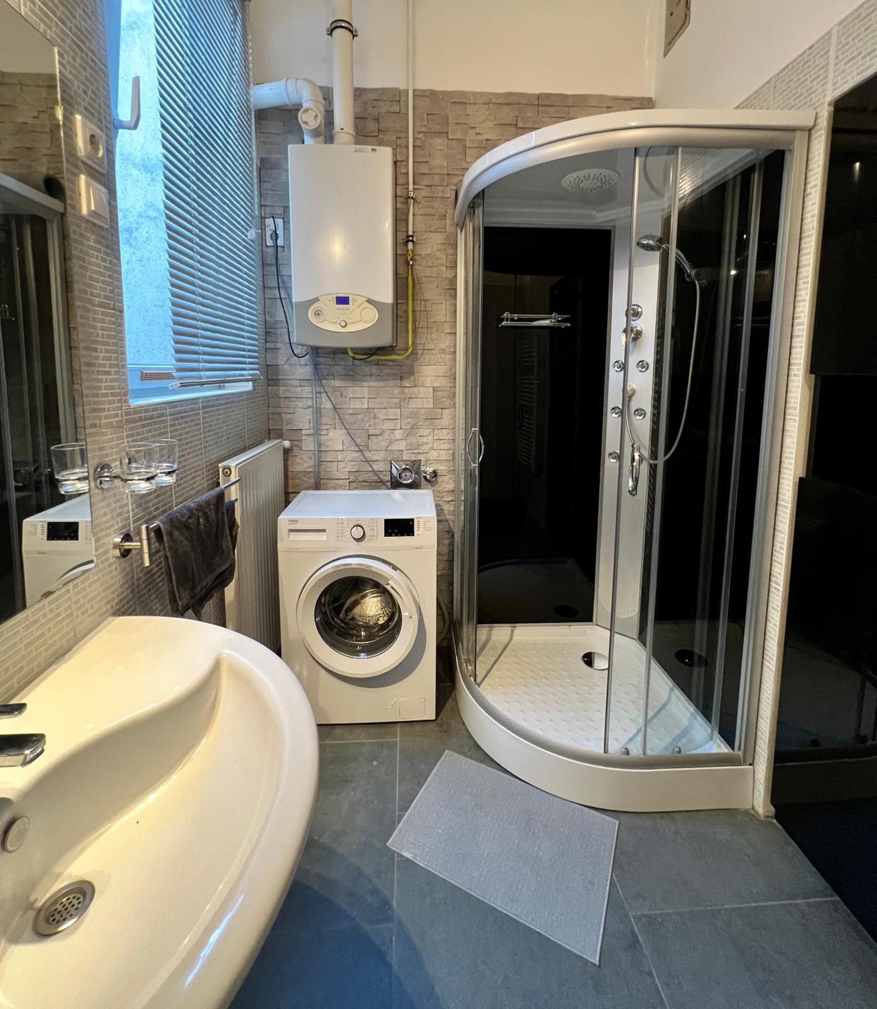 Tilia Apartament *